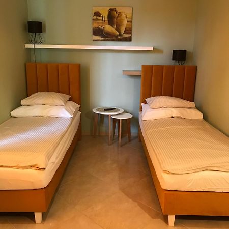 Noclegi Viva Mszczonów Kültér fotó
