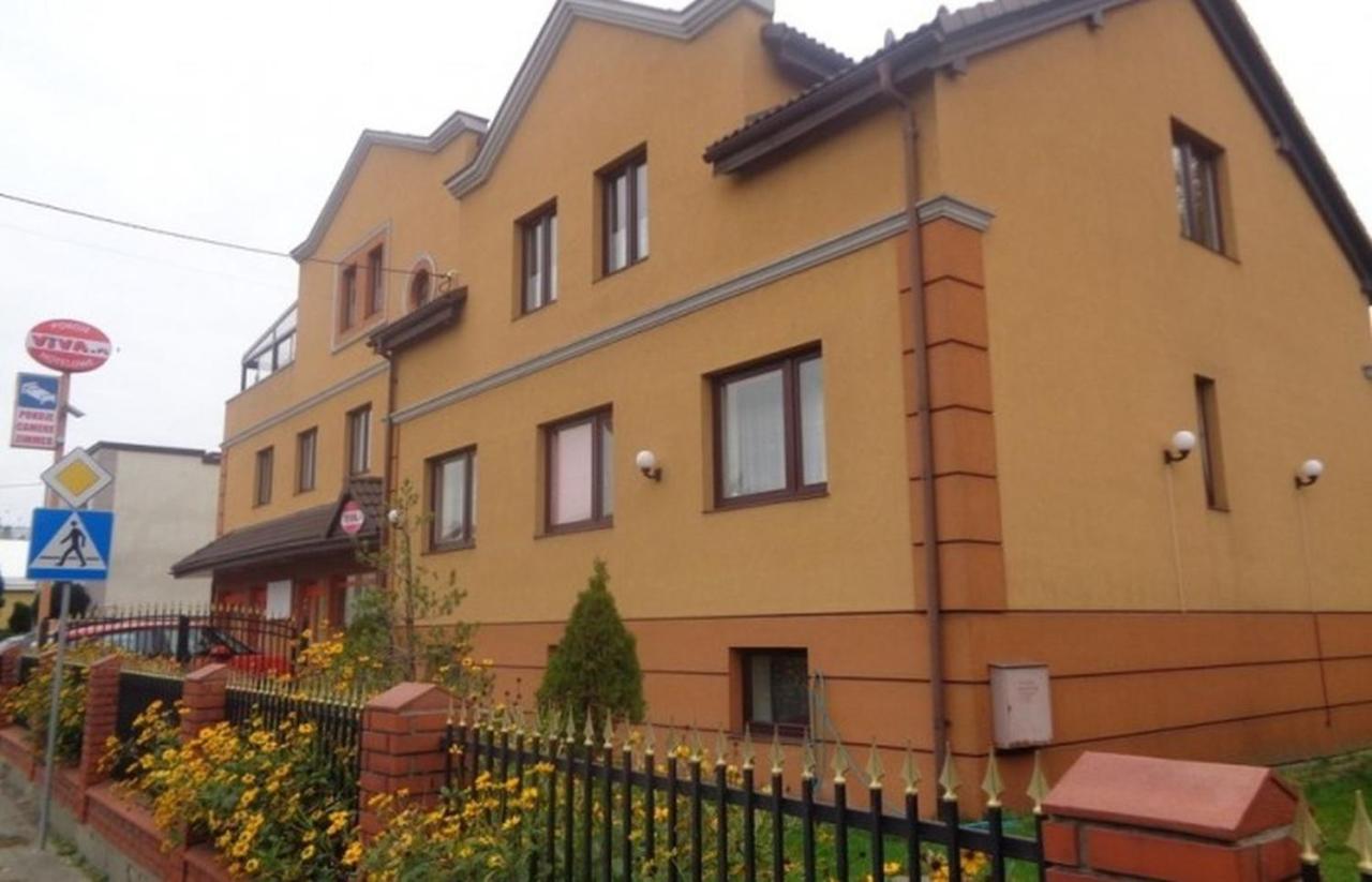 Noclegi Viva Mszczonów Kültér fotó